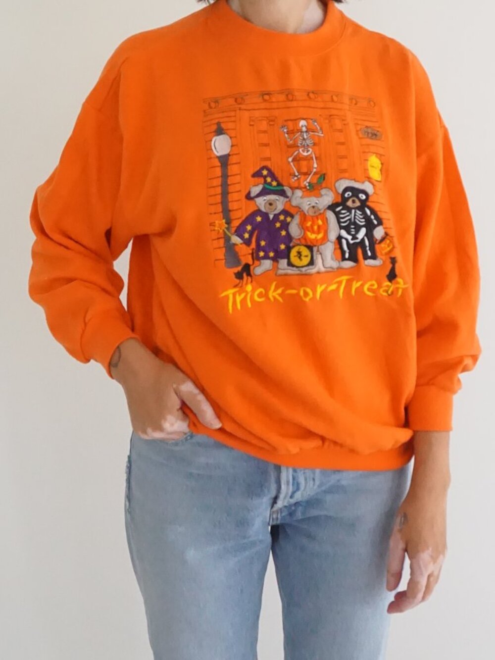 Vintage Basic Editions Orange Halloween Trick or Treat Cats Pumpkins Sweater M